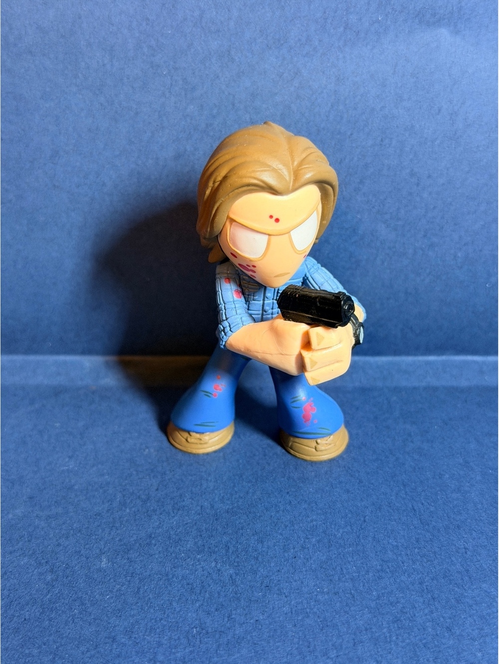 Funko Mystery Mini - Supernatural - Sam Vinyl Figure Bloody Pistol Version 1/24